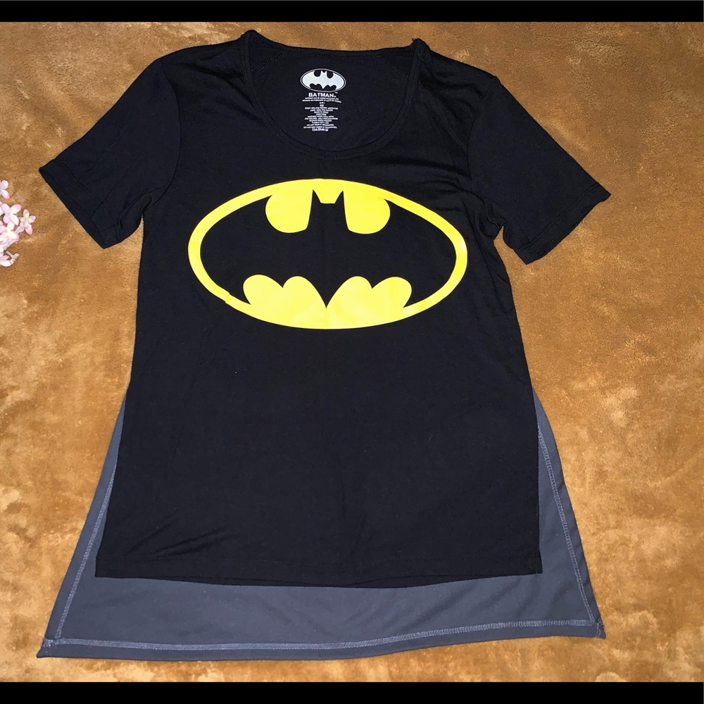 Batman shirt with cape